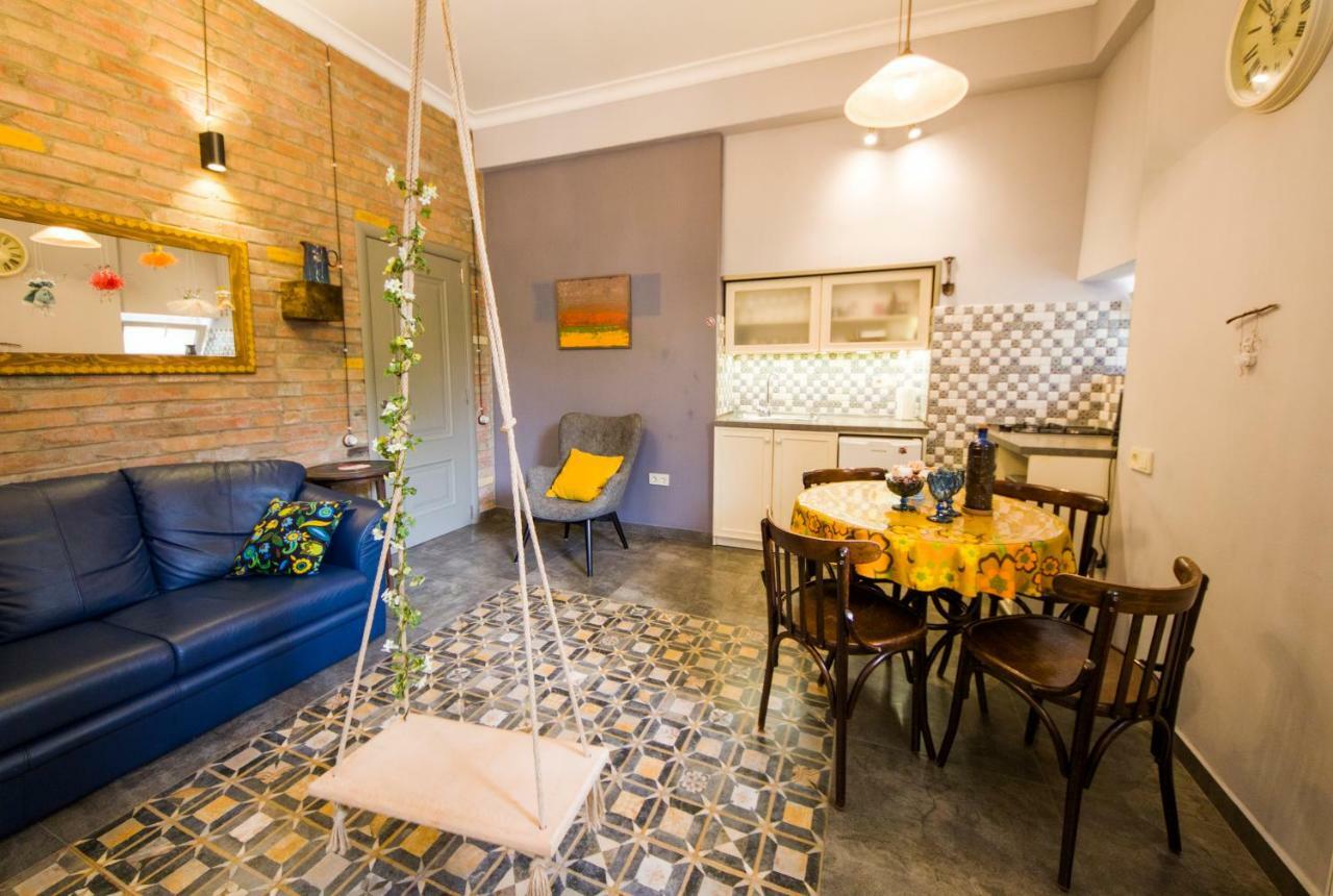 Sofia Apartment In Old Tbilisi Bagian luar foto
