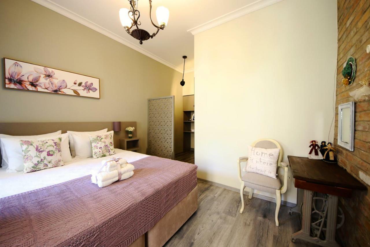 Sofia Apartment In Old Tbilisi Bagian luar foto