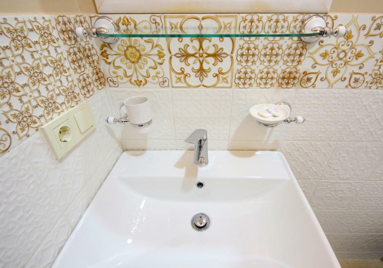 Sofia Apartment In Old Tbilisi Bagian luar foto